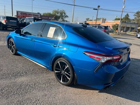 Used 2019 Toyota Camry XSE image 5