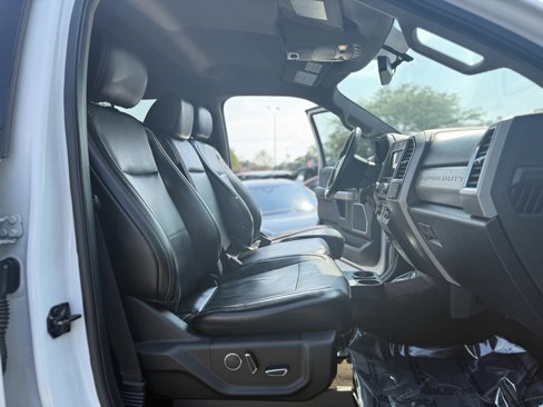 Used 2018 Ford F250 Lariat image 13