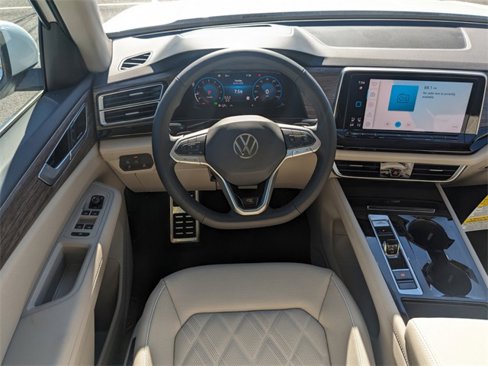 New 2025 Volkswagen Atlas SEL Premium R-Line image 17