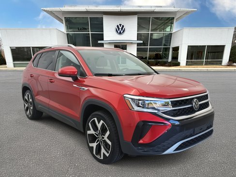Certified 2023 Volkswagen Taos SEL image 1