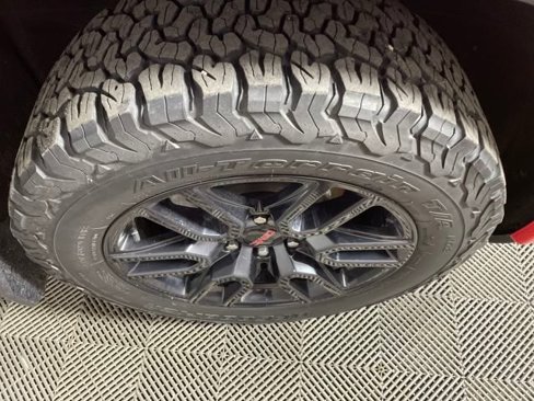 Used 2019 GMC Sierra 1500 Elevation image 14