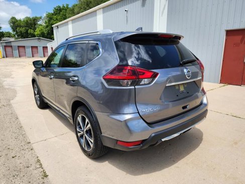 Used 2018 Nissan Rogue SL image 11