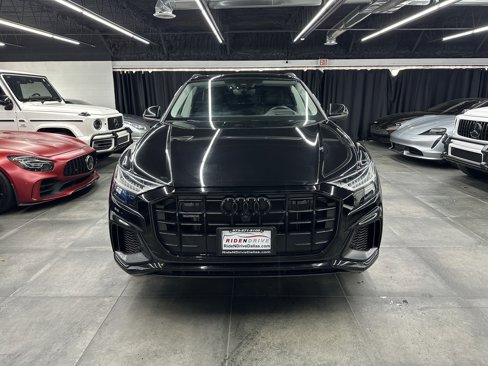 Used 2023 Audi Q8 Prestige image 10