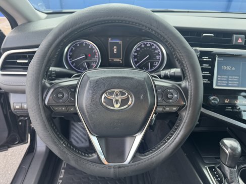 Used 2018 Toyota Camry SE image 8