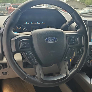 Used 2018 Ford F150 XLT w/ Equipment Group 302A Luxury image 15