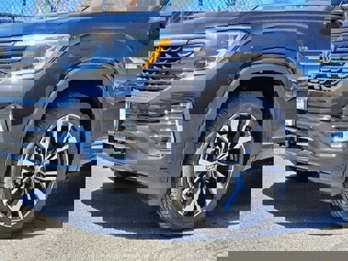 New 2025 Volkswagen Atlas SEL Premium R-Line image 7