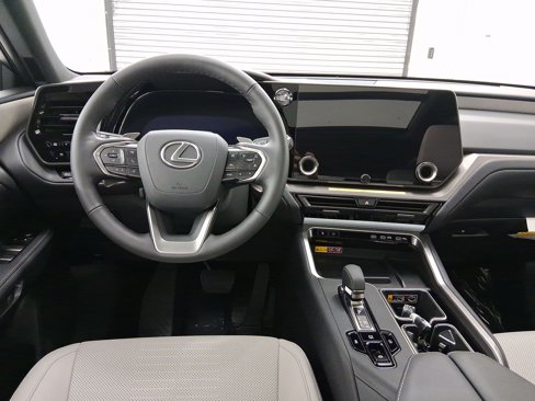 New 2026 Lexus TX 350 FWD image 4