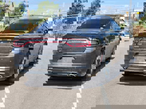 Used 2021 Dodge Charger SXT image 5