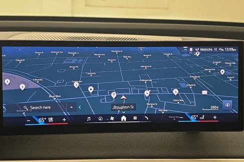 Used 2025 BMW iX xDrive50 image 19