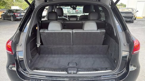 Used 2022 Mercedes-Benz GLE 350 w/ 3rd Row Seat Package image 10