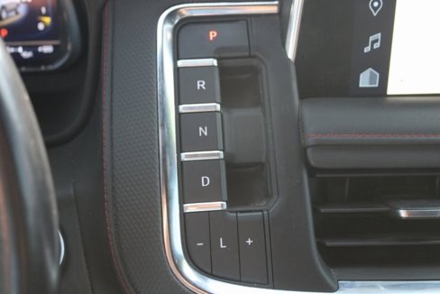 Used 2022 Chevrolet Tahoe RST w/ Sport Performance Package image 12