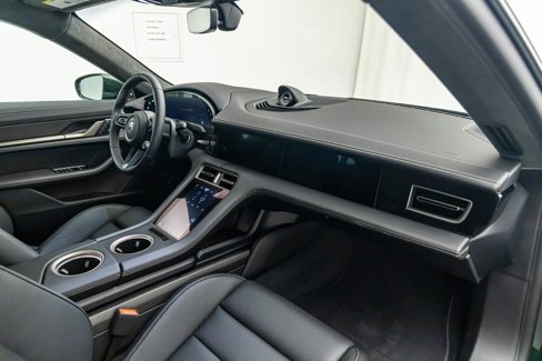 New 2025 Porsche Taycan Turbo S image 29
