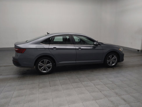 Used 2024 Volkswagen Jetta SE image 10