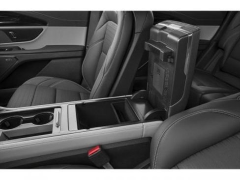 New 2026 Lincoln Nautilus Reserve w/ Jet Appearance Package image 16