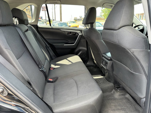 Used 2023 Toyota RAV4 LE image 10