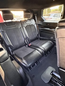 Used 2024 Jeep Grand Cherokee L Laredo image 16
