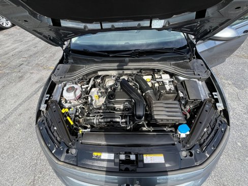 Used 2025 Volkswagen Jetta SE image 28