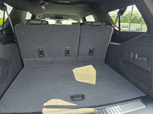 New 2026 Chevrolet Suburban RST w/ Comfort Package image 19