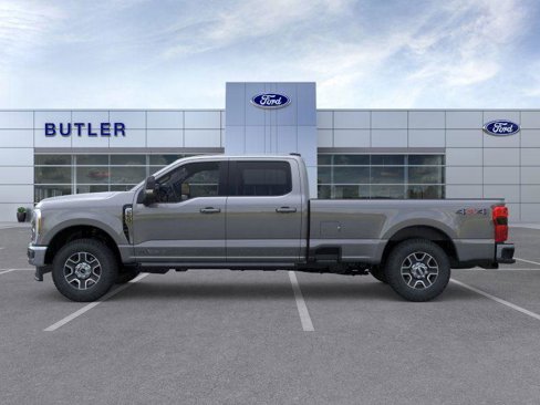 New 2026 Ford F250 Lariat image 3