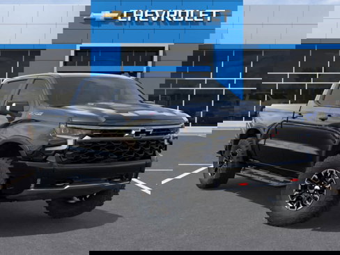 New 2026 Chevrolet Silverado 1500 ZR2 image 6