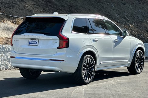 New 2026 Volvo XC90 B6 Plus w/ Protection Package Premier image 5