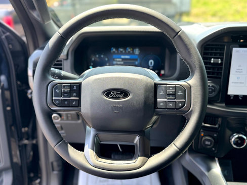 Used 2024 Ford F150 XLT image 12