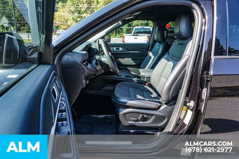 Used 2025 Ford Explorer ST-Line image 19