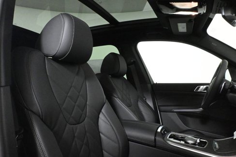 New 2026 BMW X5 xDrive40i w/ M Sport Package image 35