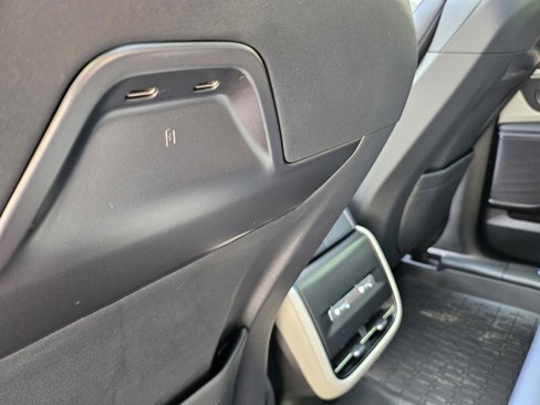New 2025 Lincoln Nautilus Premier w/ Equipment Group 102A image 25