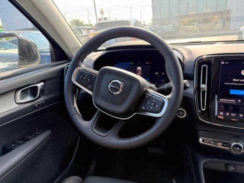 New 2026 Volvo XC40 B5 Plus w/ Climate Package image 7