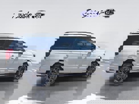 New 2025 Ford Expedition Platinum w/ Stealth Performance Package image 9