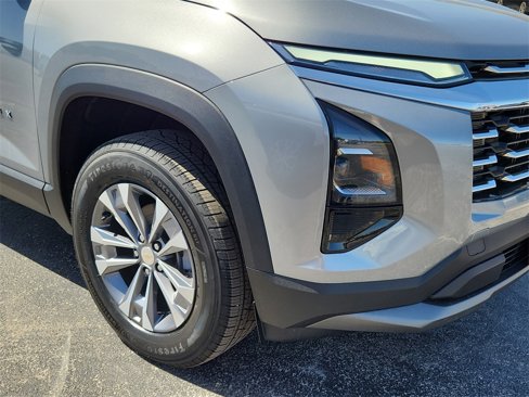 New 2026 Chevrolet Equinox LT w/ Convenience Package II image 8