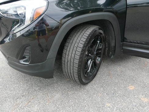 Used 2021 GMC Terrain SLT w/ Elevation Edition image 31