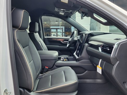 New 2026 GMC Yukon Elevation image 41