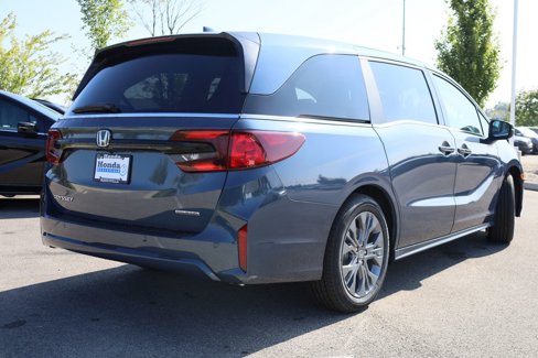 New 2026 Honda Odyssey Touring image 6