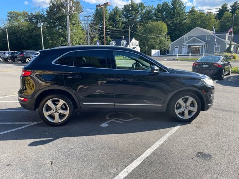Used 2017 Lincoln MKC Premiere image 5