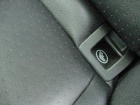 Used 2020 Volkswagen Tiguan SEL w/ 3rd Row Seat Package image 37