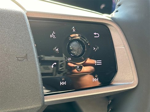 New 2025 Nissan Murano SV image 7