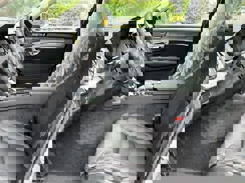 New 2026 Volvo XC90 B6 Ultra image 9