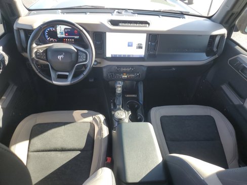 Used 2022 Ford Bronco Wildtrak image 15