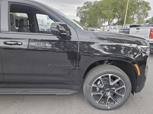 New 2026 Chevrolet Suburban RST image 8