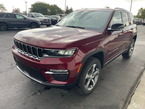 New 2025 Jeep Grand Cherokee Limited image 7
