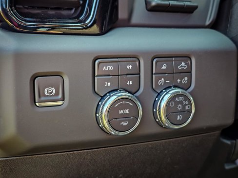 New 2026 GMC Sierra 2500 AT4 w/ AT4 Premium Plus Package image 20