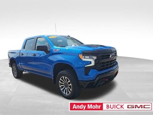 Used 2024 Chevrolet Silverado 1500 LT Trail Boss w/ Convenience Package II image 2