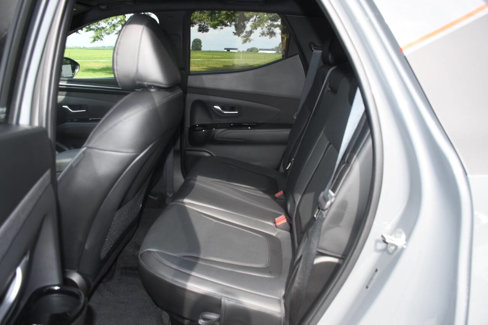 Used 2023 Hyundai Santa Cruz Limited image 14