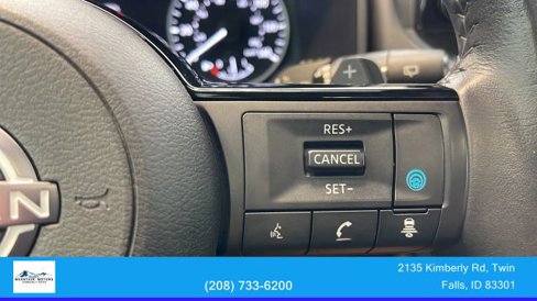 Used 2023 Nissan Rogue SL w/ SL Premium Package image 21