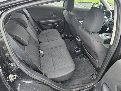 Used 2018 Honda HR-V LX image 15