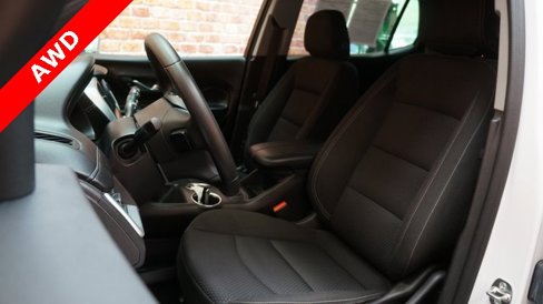 Used 2024 GMC Terrain SLE image 10