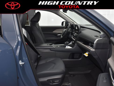 New 2026 Toyota Grand Highlander Limited image 11