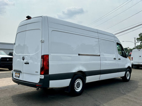 Used 2021 Mercedes-Benz Sprinter 2500 image 5